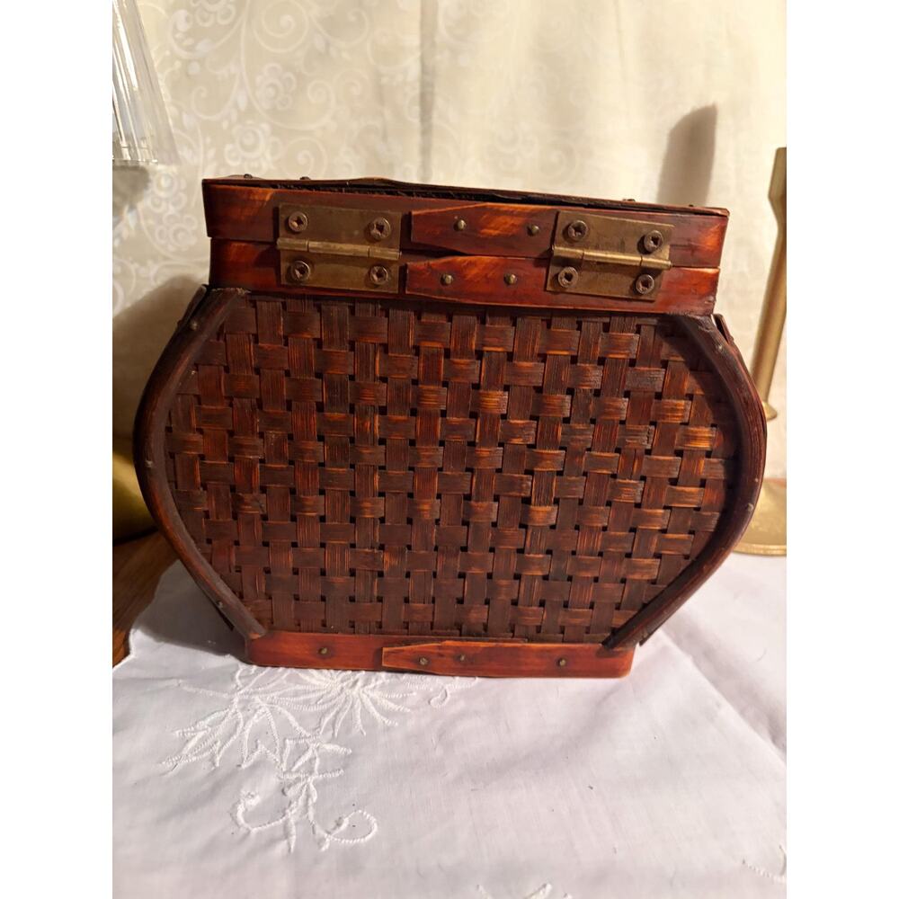 Vintage Hexagonal Mixed-Media‎ Trinket Chest - Picture 8 of 10
